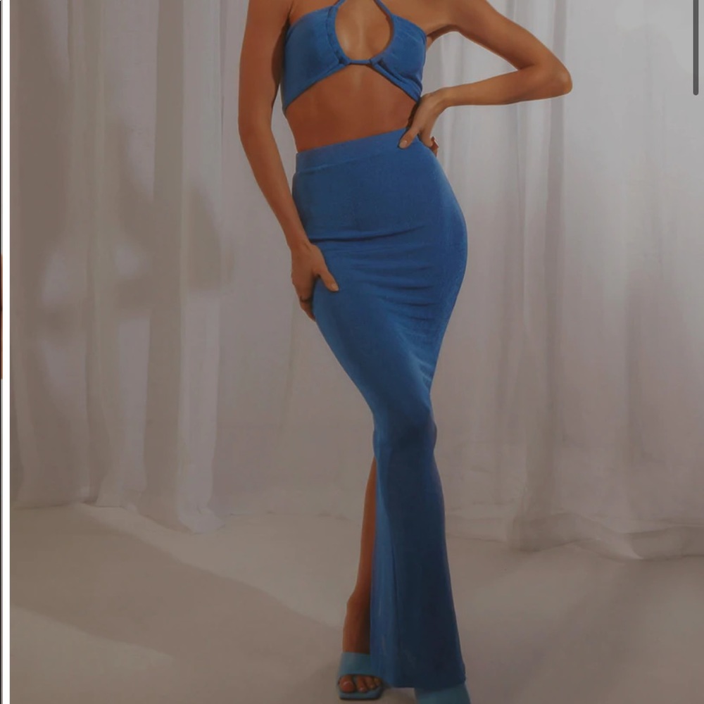 Two piece set